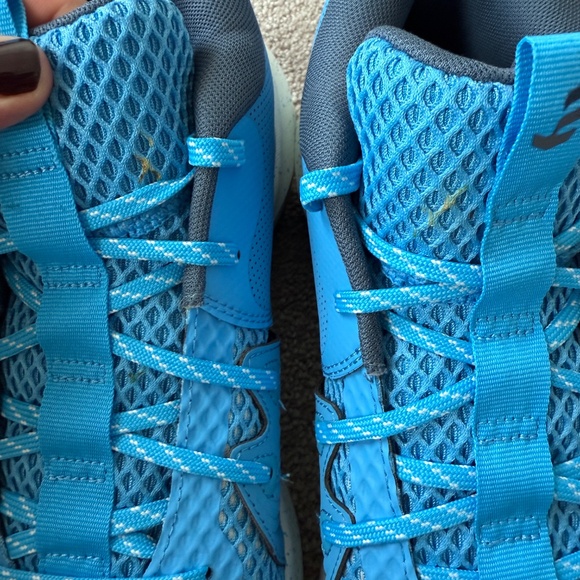 NEW with Flaws Under Armour Men's Embiid One 23.11.3 Blue and White Sneakers 13 - Picture 8 of 8